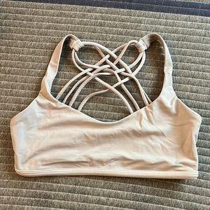lululemon free-to-be-wild sports bra